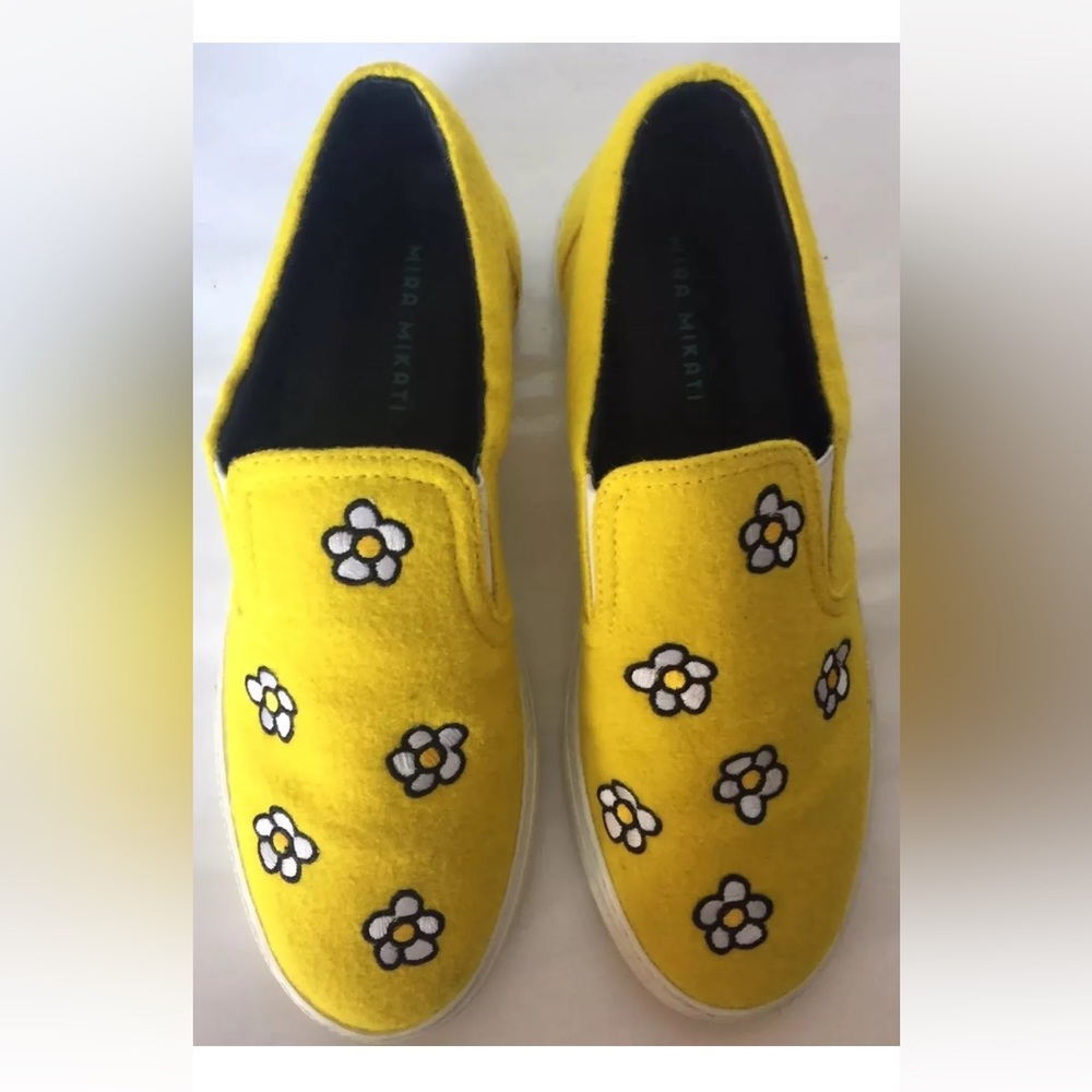 COPY Mira Mikati Women Yellow Daisy Embroidered Slip On Sneakers 37